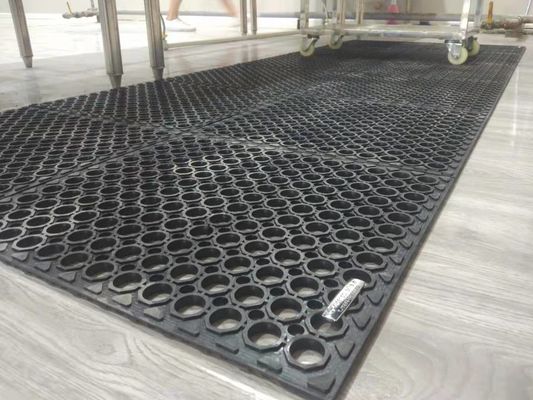 Hệ thống chà sàn chống mỏi 100% NBR Bộ phận chà sàn Soser